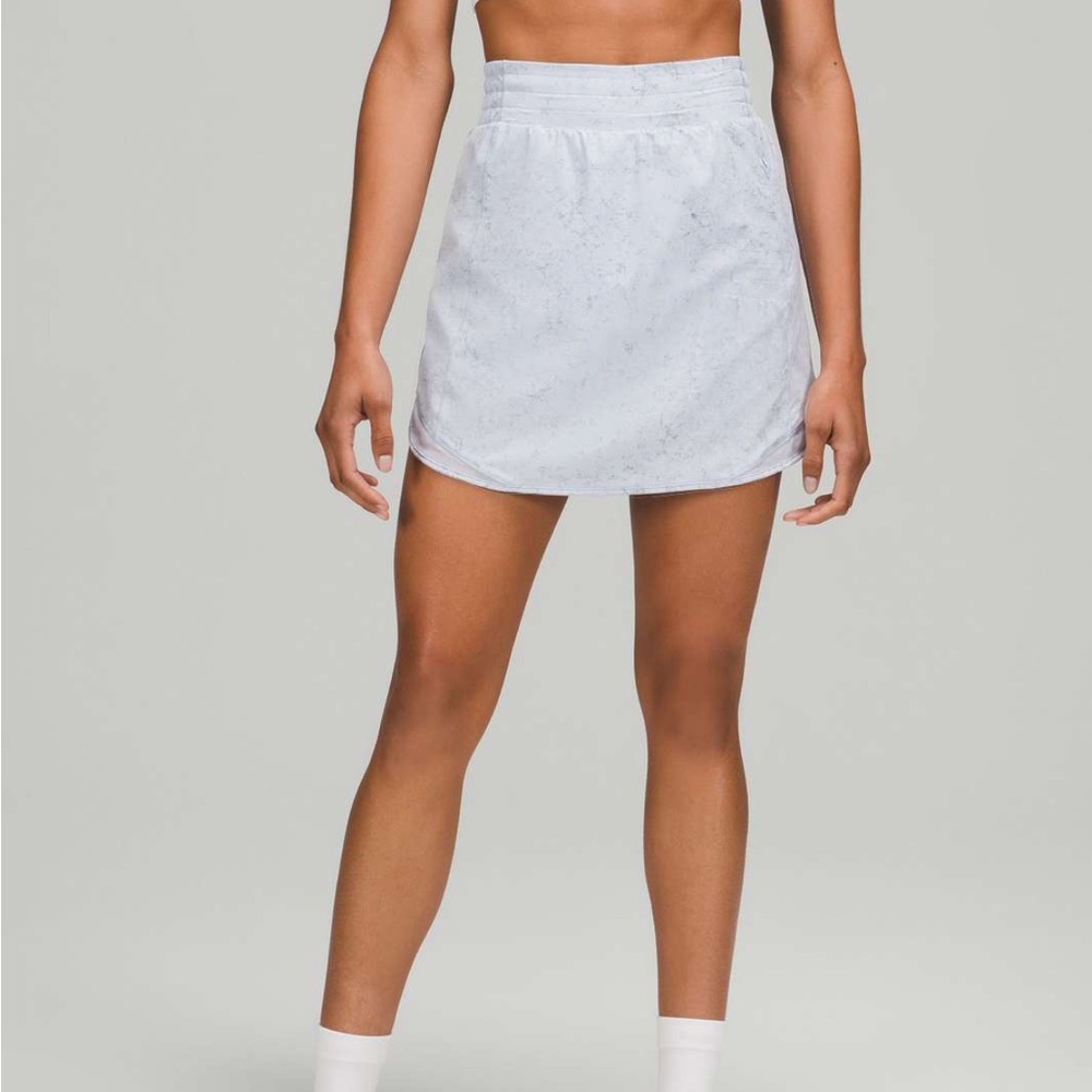 Lululemon high rise hotty hot skirt long NWOT